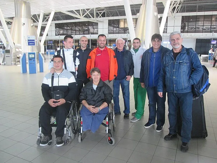 Два златни медала за параолимпийците ни в Дубай