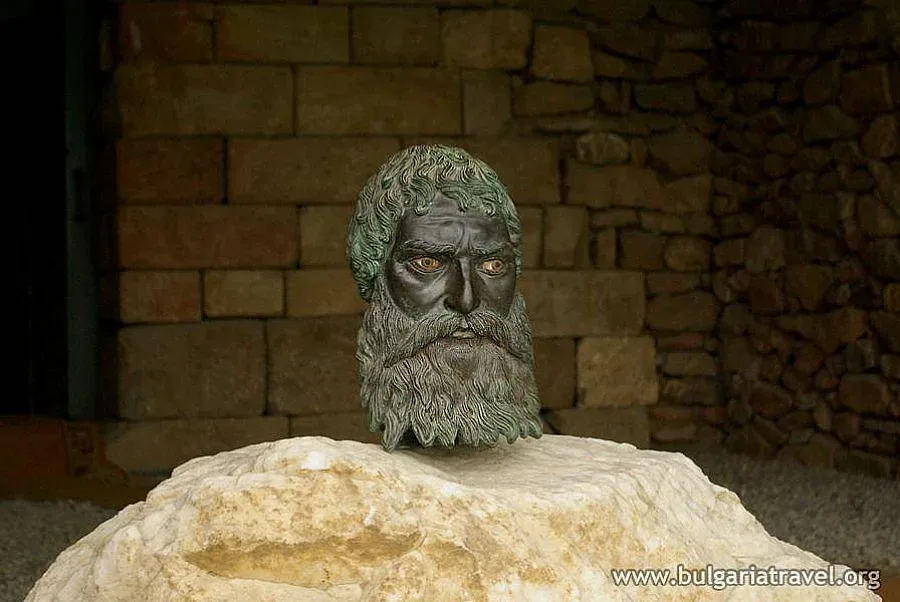 Носим кръвта на Севт III