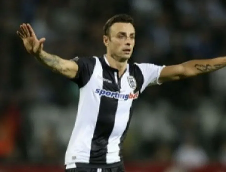 Тудор ревна от Бербатов