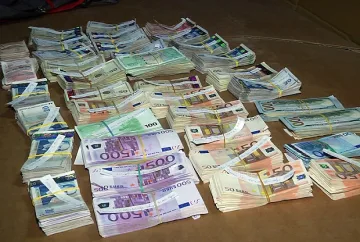 Бивш антимафиот в схема за фалшиви пари