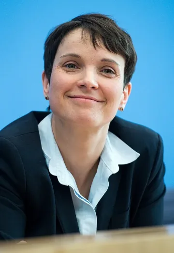 Злата двойничка на Меркел 