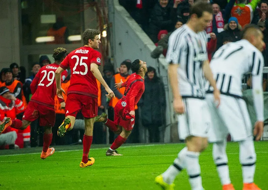 Заплахи за кастрация надъхват "Байерн" (ОБЗОР от ШЛ)