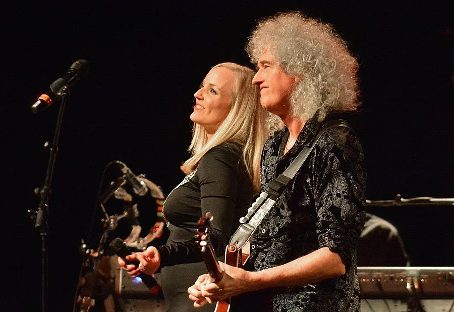 Брайън Мей с акустично шоу в НДК (ВИДЕО)