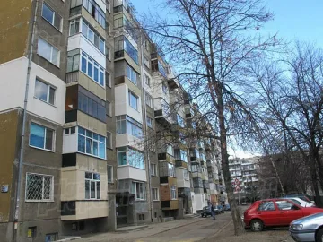 Зарибяват софиянци да зарежат панелките