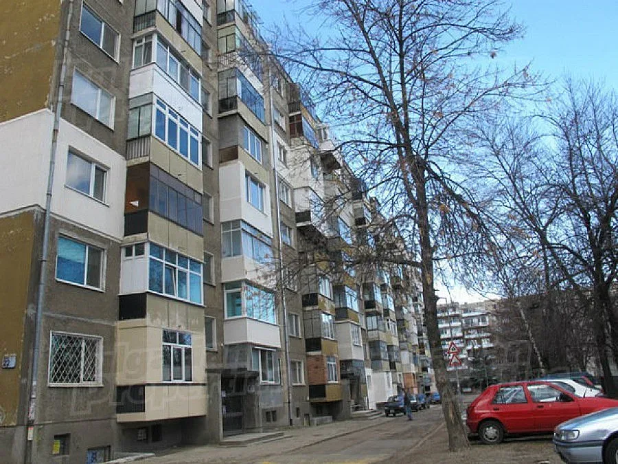 Зарибяват софиянци да зарежат панелките