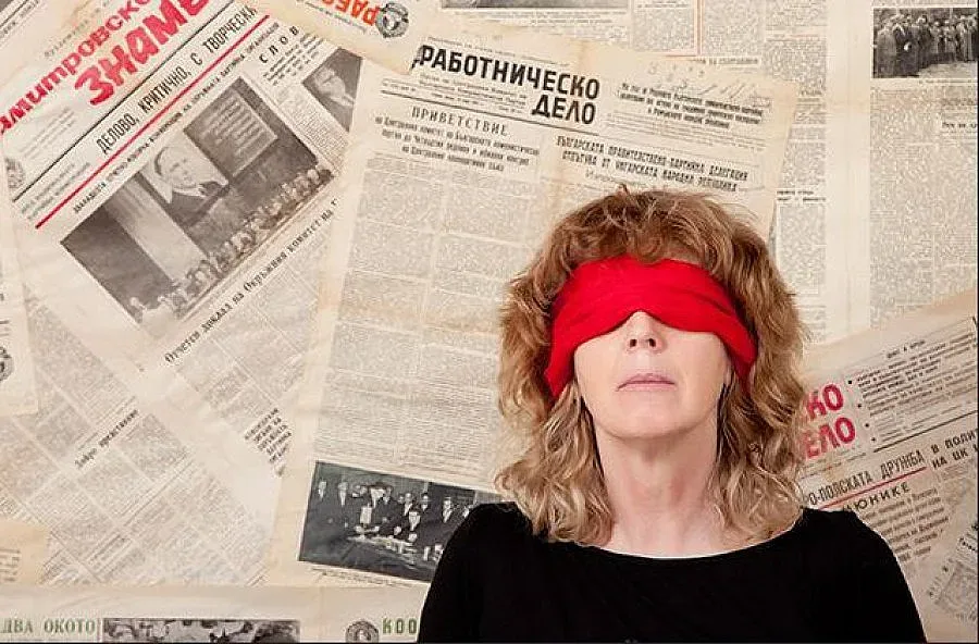 Германка от пернишко село представя фотоизложба