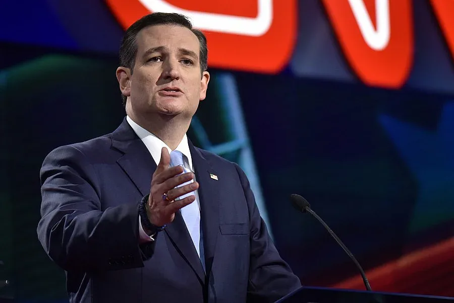 Дилма спасява Лула с министерски пост