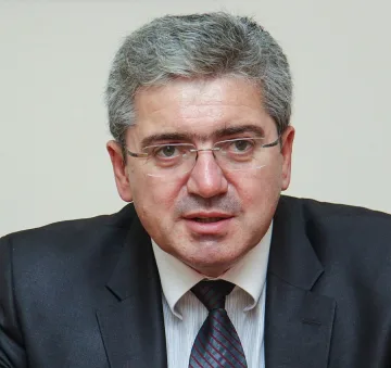 Преизбраха с пълно мнозинство ректора на МУ-Варна 