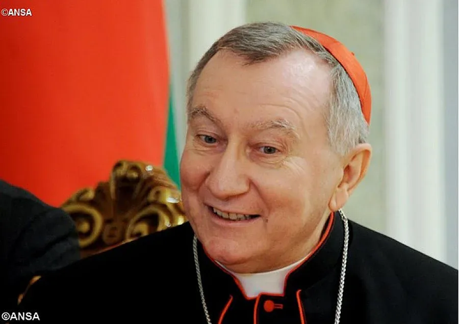 Дясната ръка на папата идва у нас