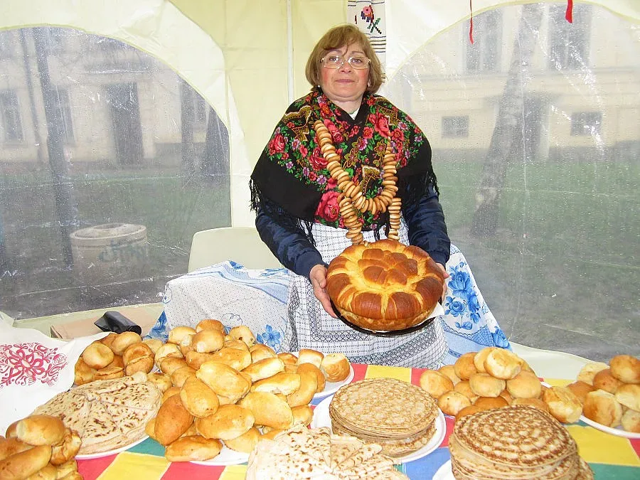 Заговезни по руски в центъра на София