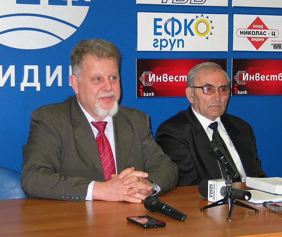 Влашко сдружение се разграничава от Моника Маковей