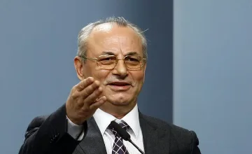 И младежите в ДПС искат само Доган за лидер