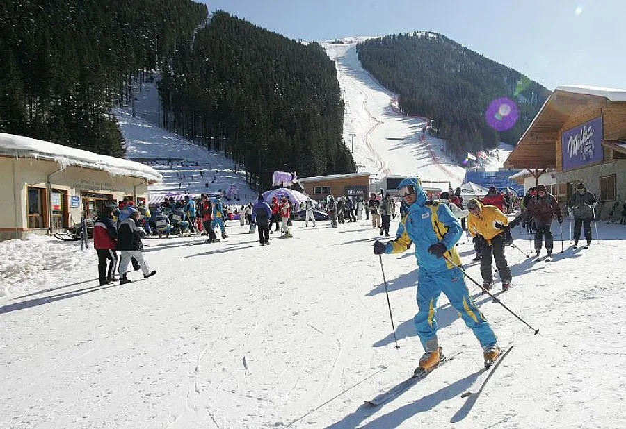 Хиляди на ски в курорта Банско