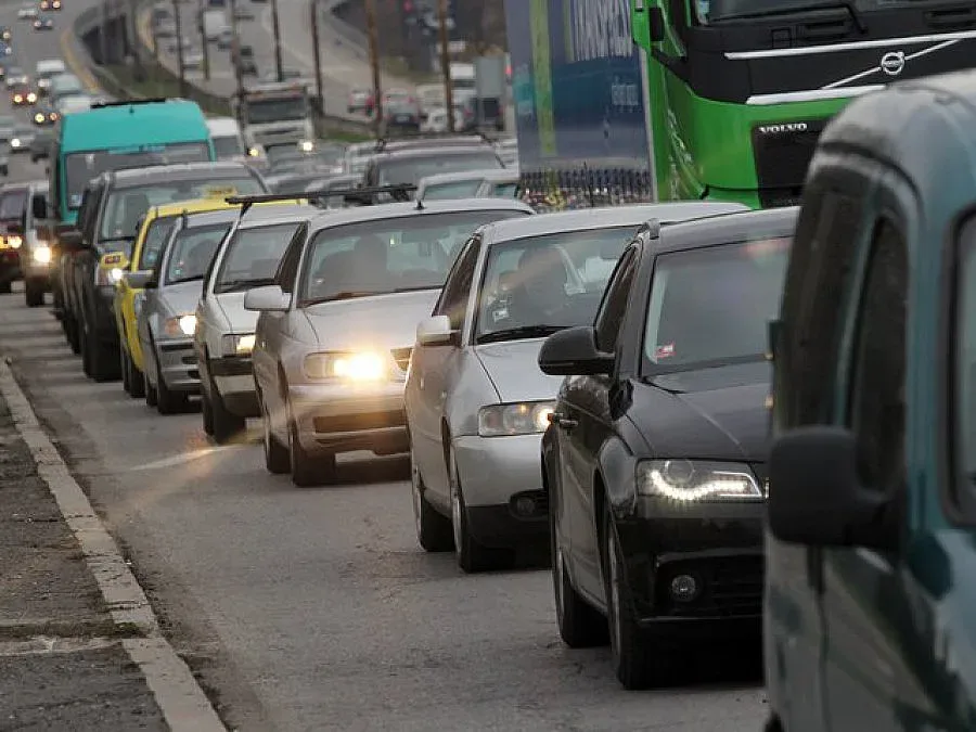 Кметове искат да ловят автоджигити с камери