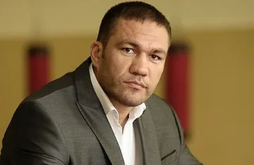 Пулев: Всички седяха и гледаха как един млад човек си заминава