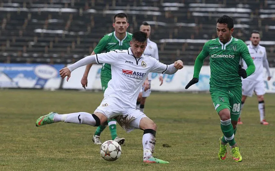 Издънка от Пловдив свири на "Герена"