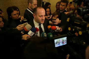 Радан обяви война на Бойко