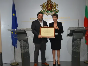 Завод за части за коли наема още 400 работници