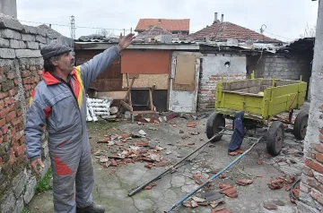 70 семейства с щети от торнадото в Димитровград