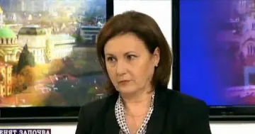 Бъчварова: 90% от бежанците идват организирано