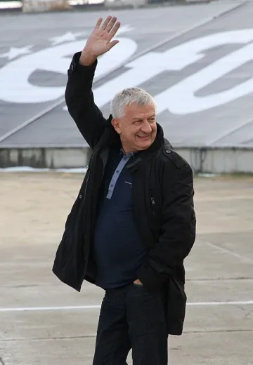 Пращам "Локо" в завода за ракети