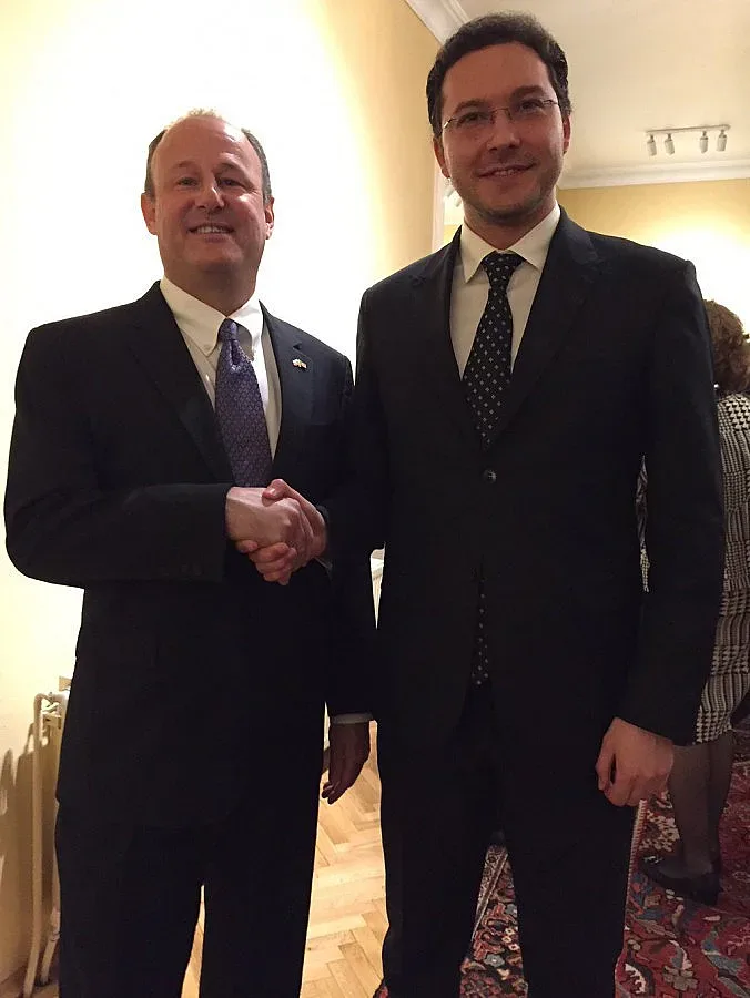 Митов се срещна с посланик Рубин