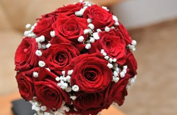 Гастрольорки свалят  цената на букета 