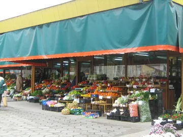 Спряха 22 тона зеле и портокали от Гърция