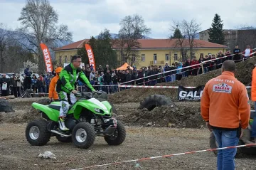 Хасан Азис се включи в „Кърджали офроуд фест 2016"