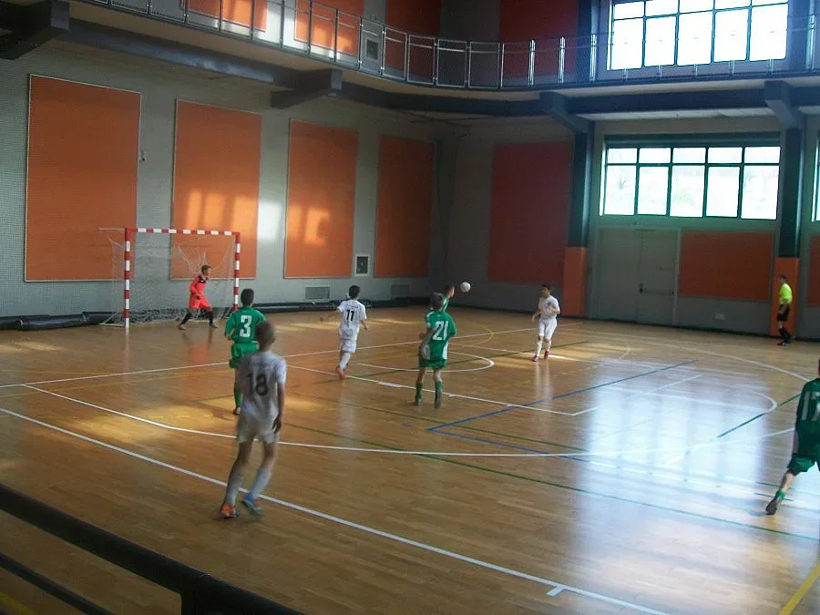 Малки футболисти показаха талант в памет на Йордан Динов