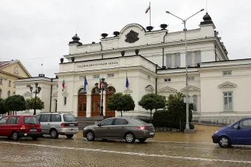 Всеки пети българин иска нови партии