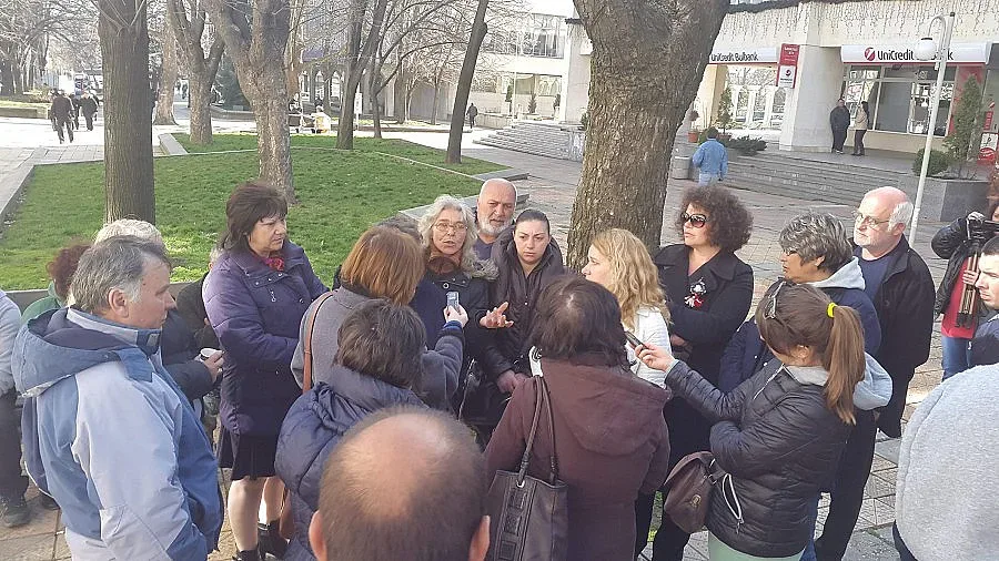 Производители: С труда си излизаме престъпници