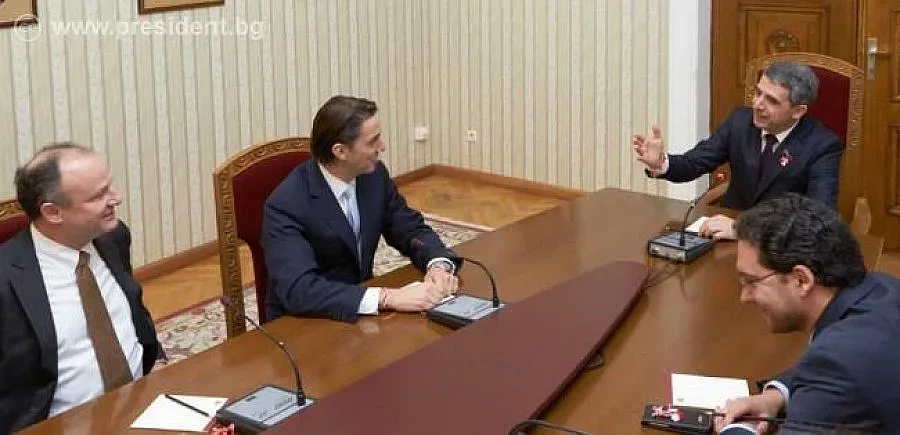 Хокстийн и Плевнелиев обсъдиха конектора с Гърция