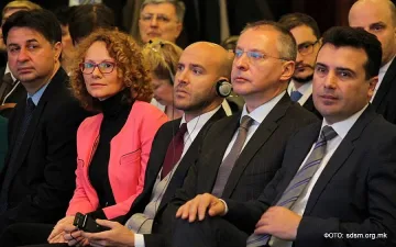 Станишев зове за честен вот в Скопие