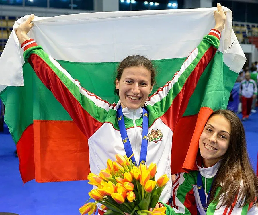 Зечири влезе в основната схема в Германия