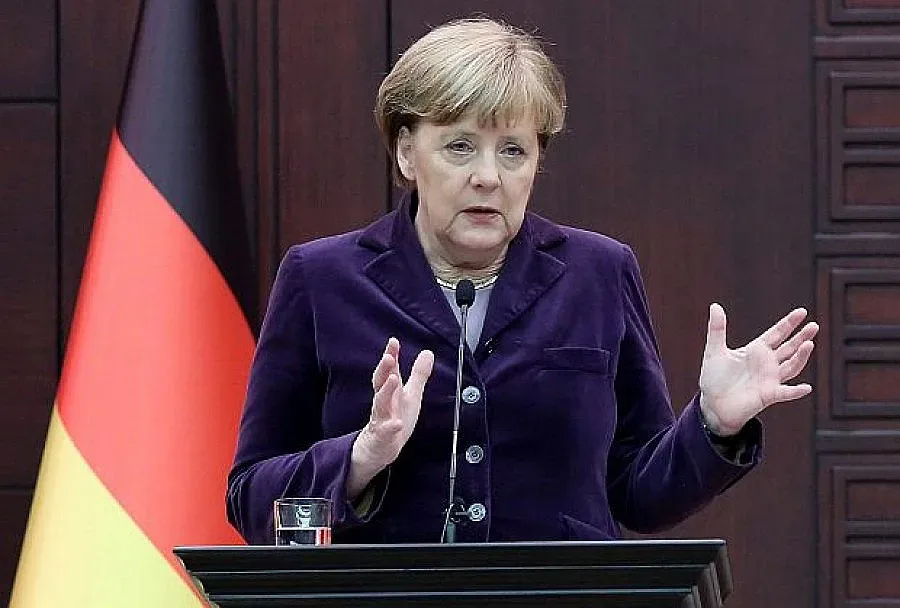 Меркел: Няма „план Б” за бежанската криза