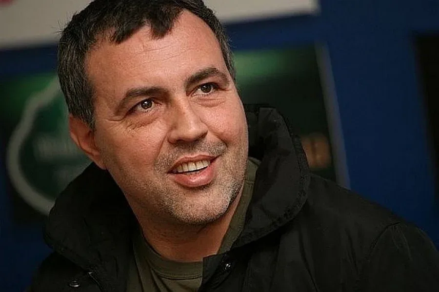 Мутафчиев брани театралните сцени