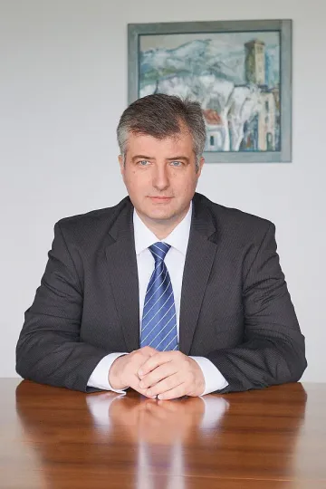 Енергийната ефективност е много повече от саниране на сгради