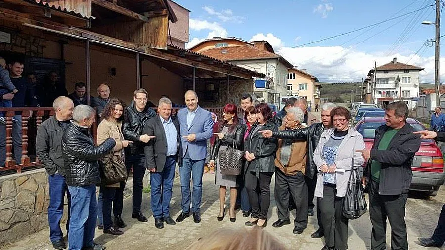 Цветан Цветанов иска победа на изборите в с. Хвостяне