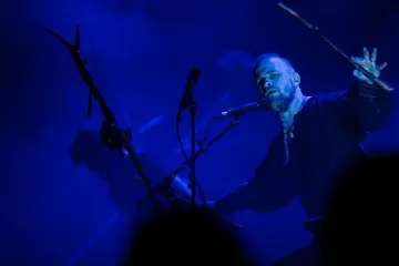 "Вардруна" хипнотизираха София