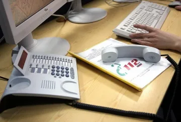 Мъж звъни на 112 за хазартна игра пред очите на полицай