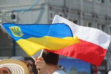 Полша с мощна подкрепа за Украйна