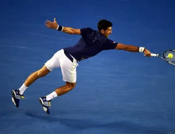 Джокович приключи участието си в Дубай