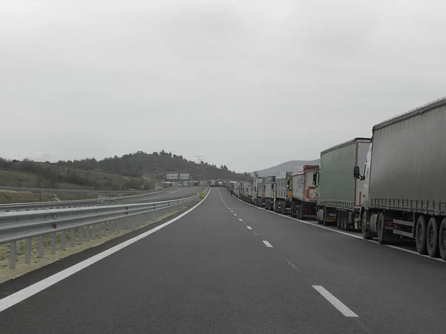 КРИБ с рамо за превозвачите ни