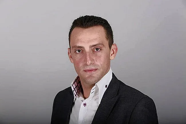 Кой е Иван Пешев, новият министър на спорта