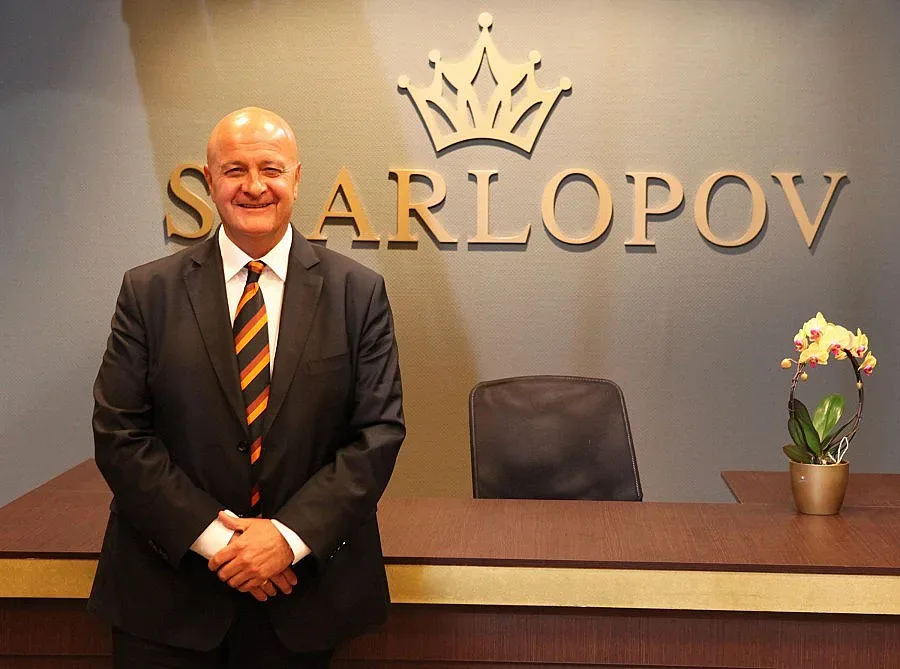 Шарлопов като Доналд Тръмп