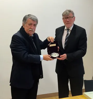 Вежди договаря оперни гастроли в Берлин