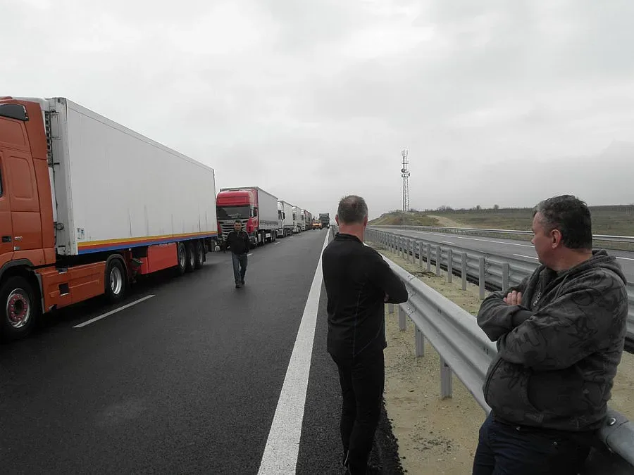 "Кулата" и "Илинден" остават затворени