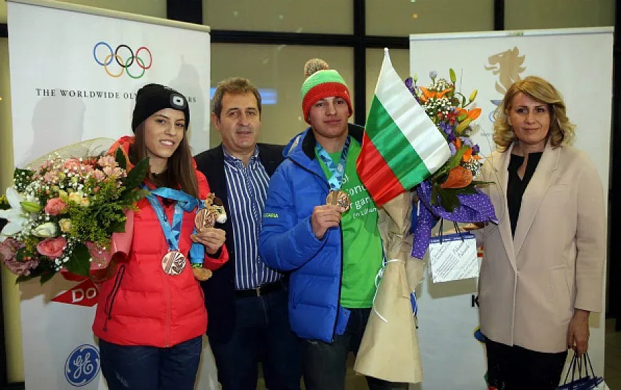 Fibank посрещна с награди олимпийците