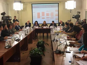 Сменяме тръбите за парно при саниране